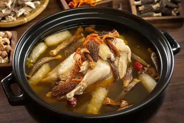 乌鸡白风软胶囊的作用-乌鸡白风软胶囊网乌鸡白风软胶囊和乌鸡白凤丸的区别知识网站,分享乌鸡白风丸是治什么的大全